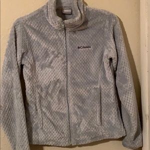 Columbia sportswear faux sweater